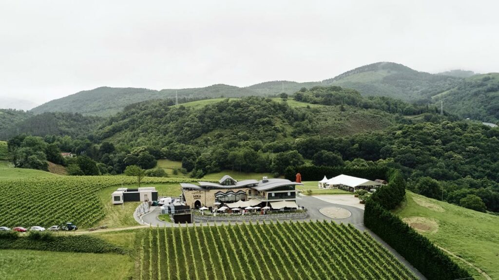 The Top San Sebastián Wedding Venues - Hika 05